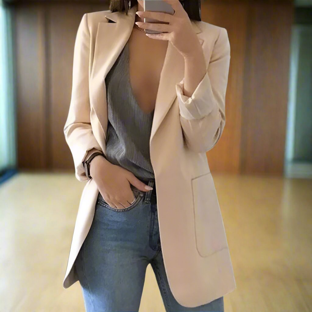 Blazer til Kvinder - Skræddersyet Pasform - Lang - Notch Revers - Elegante Detaljer