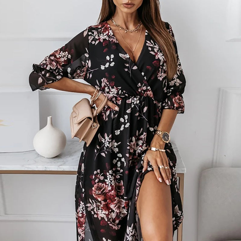 Women's Maxi Dress - V-Neck - 3/4 Sleeves - Elastic Waist - Slit - Light and Elegant