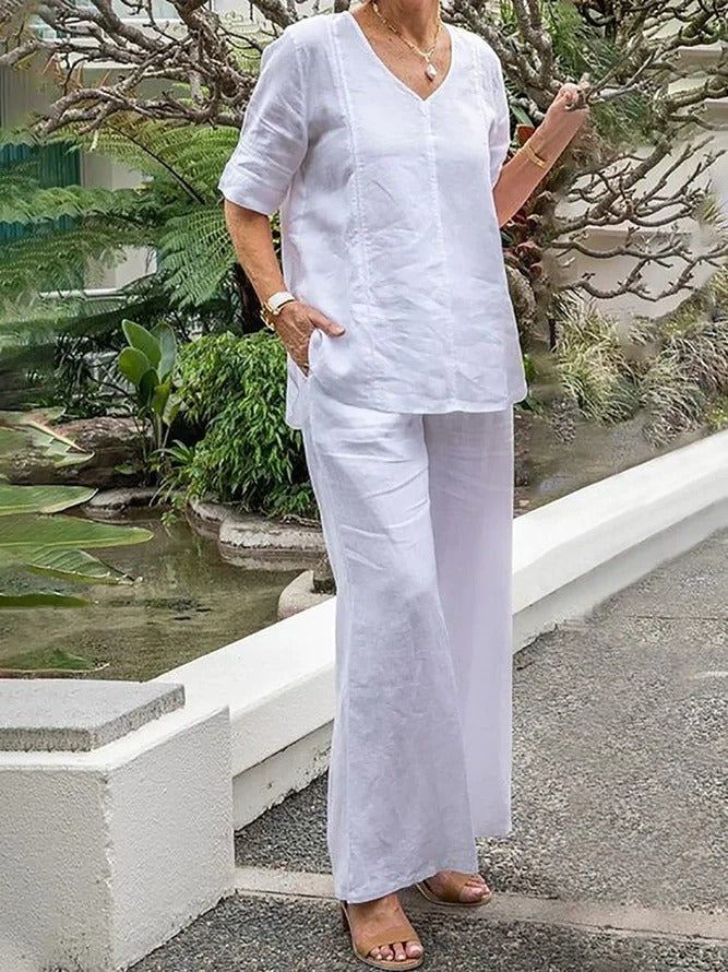 Women's Set – V-Neck Top – Short Sleeves – Wide Pants – Relaxed Fit – Breathable Material