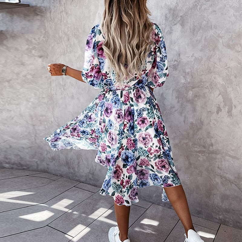 Women's Midi Dress – Floral Print – V-Neck with Buttons – Elastic Waist – 3/4 Sleeves