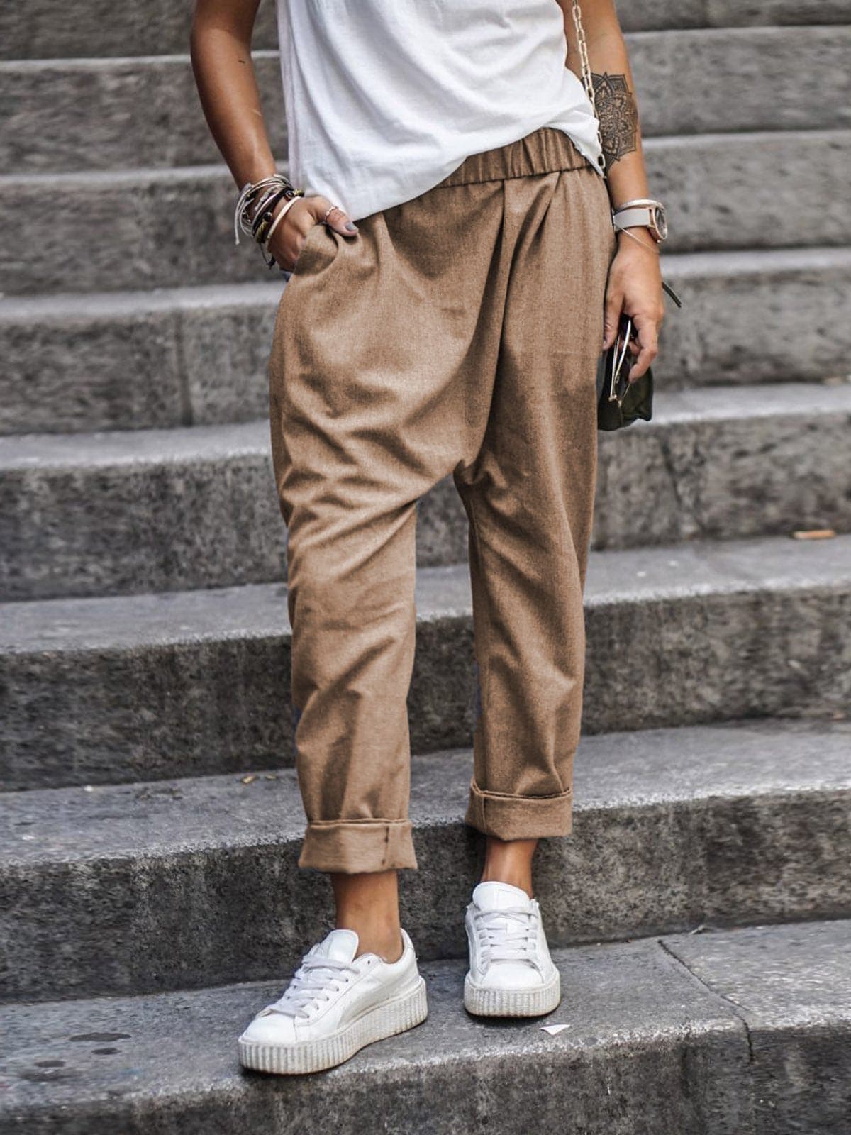 Women's Pants - Loose Fit - Elastic Waist - Light and Comfortable - Casual Style