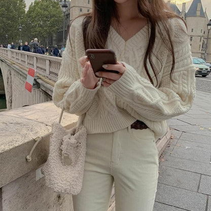 Women's Knit Sweater - Cable Knit - V-Neck - Relaxed Fit - Long Sleeves