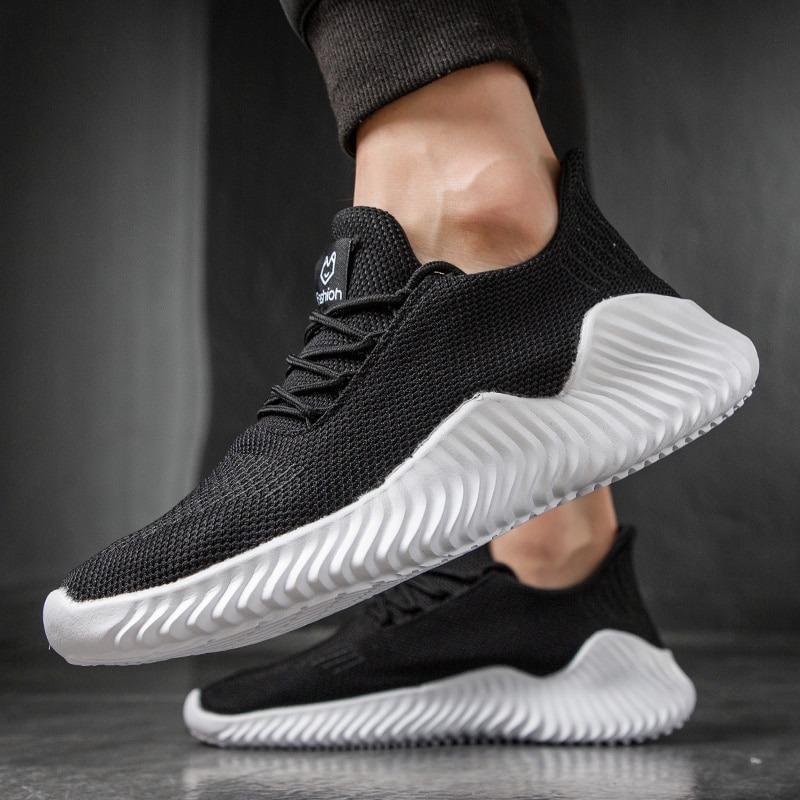 Men's Training Shoes - Breathable Knit Upper - Shock-Absorbing Sole - Lace-Up Closure