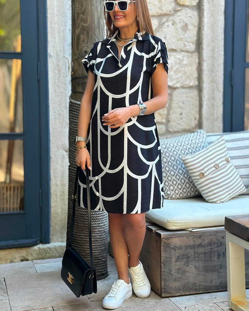 Women's Shirt Dress - Short-Sleeved - Geometric Pattern - Relaxed Fit