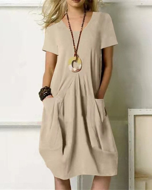 Women's Dress - Loose Fit - Round Neck - Short Sleeves - With Practical Pockets