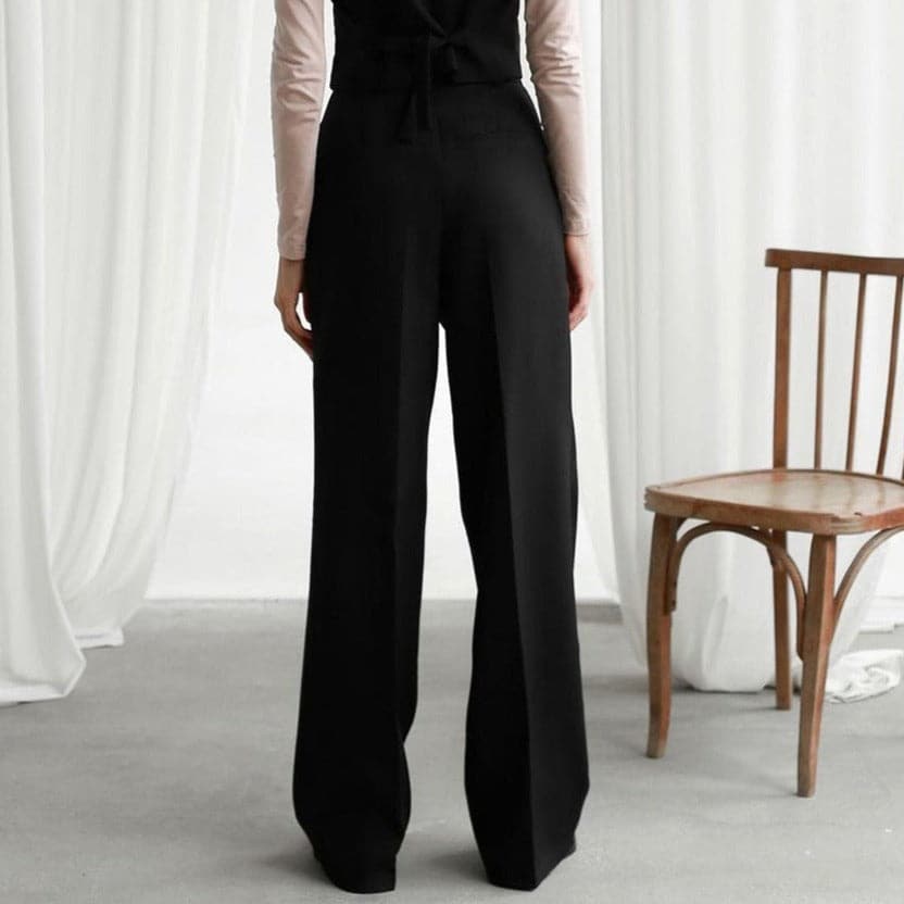 Women's Pants - High-Waisted Wide Leg - Elegant With Pleats - Flattering Fit