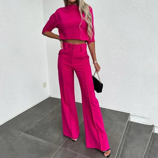 Women's Two-Piece Set - Cropped Top with Long Sleeves - High Waist Wide-Leg Pants