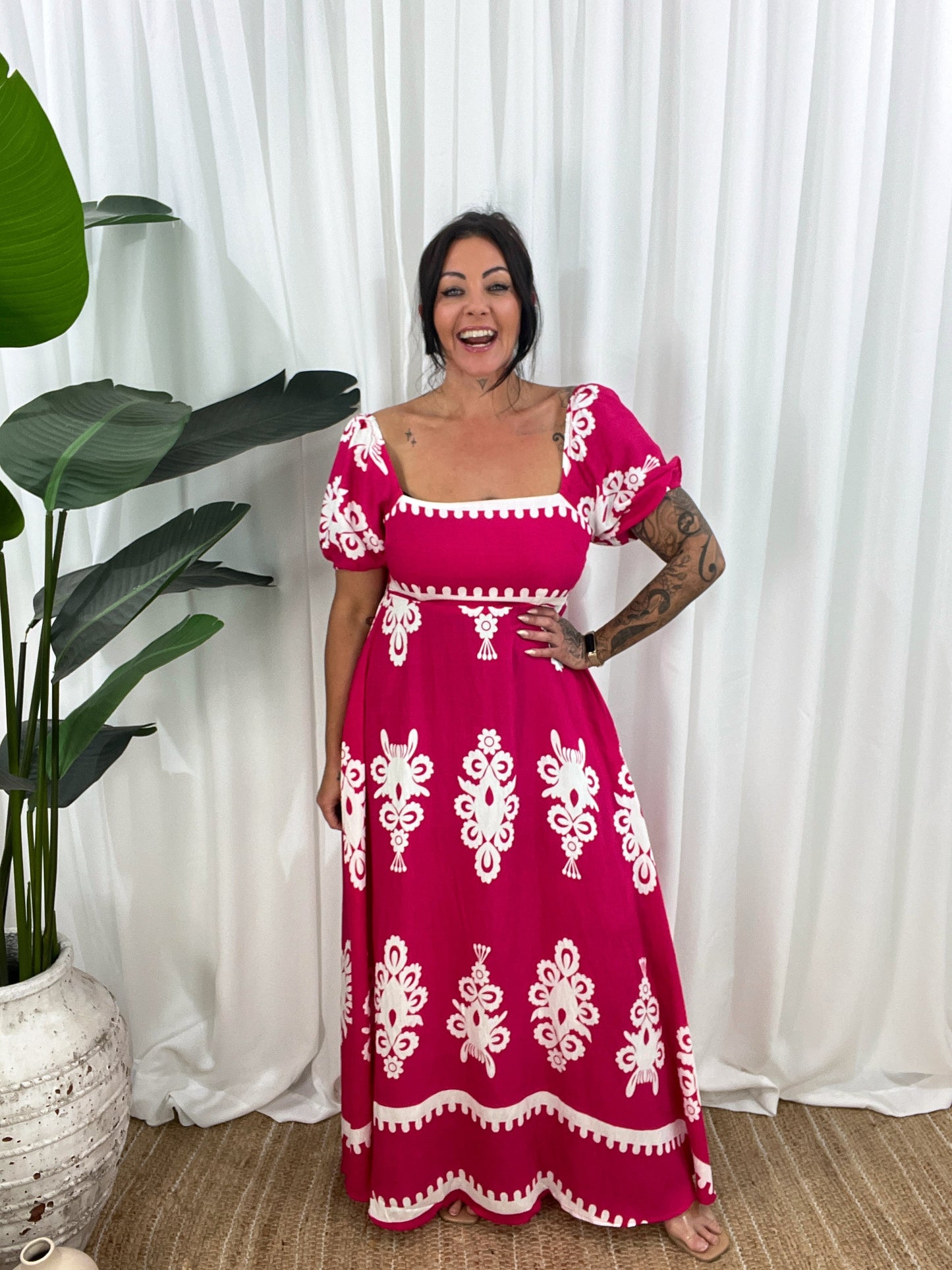 Women's Maxi Dress - Off-Shoulder - Puff Sleeves - Flowy and Elegant Design