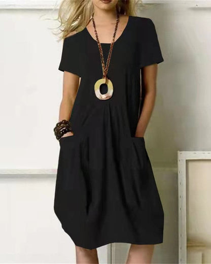 Women's Dress - Loose Fit - Round Neck - Short Sleeves - With Practical Pockets