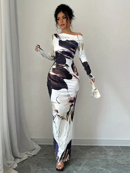Women's Maxi Dress - Long-Sleeved - Off-Shoulder - Form-Fitting - Elegant Pattern