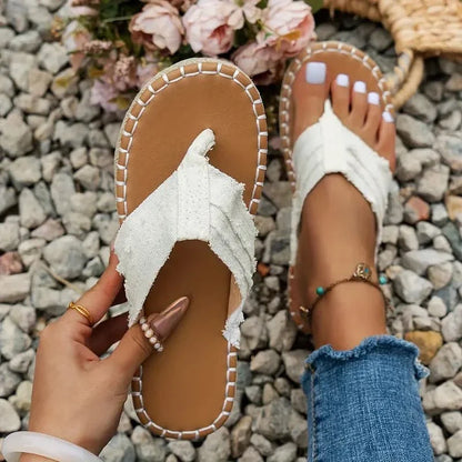 Women's Sandals - Flat Comfortable - Toe Split Design - Casual and Lightweight