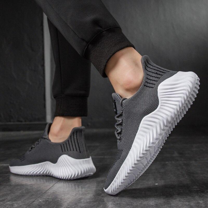 Men's Training Shoes - Breathable Knit Upper - Shock-Absorbing Sole - Lace-Up Closure