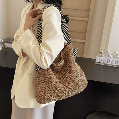 Textured Slouchy Carryall Bag for Women – Stylish & Functional Design