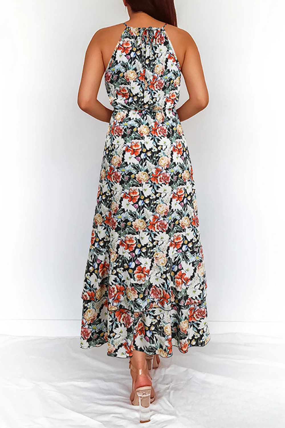 Women Maxi Dress - Halterneck - Elegant Fit - Light and Breathable