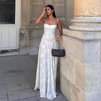 Isay - Elegant Fitted Dress for Women
