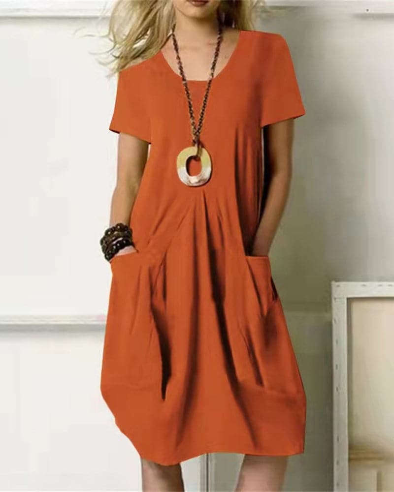 Women's Dress - Loose Fit - Round Neck - Short Sleeves - With Practical Pockets