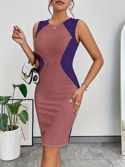 Women's Bodycon Dress - Sleeveless - Contrast Panels - Round Neck - Knee Length