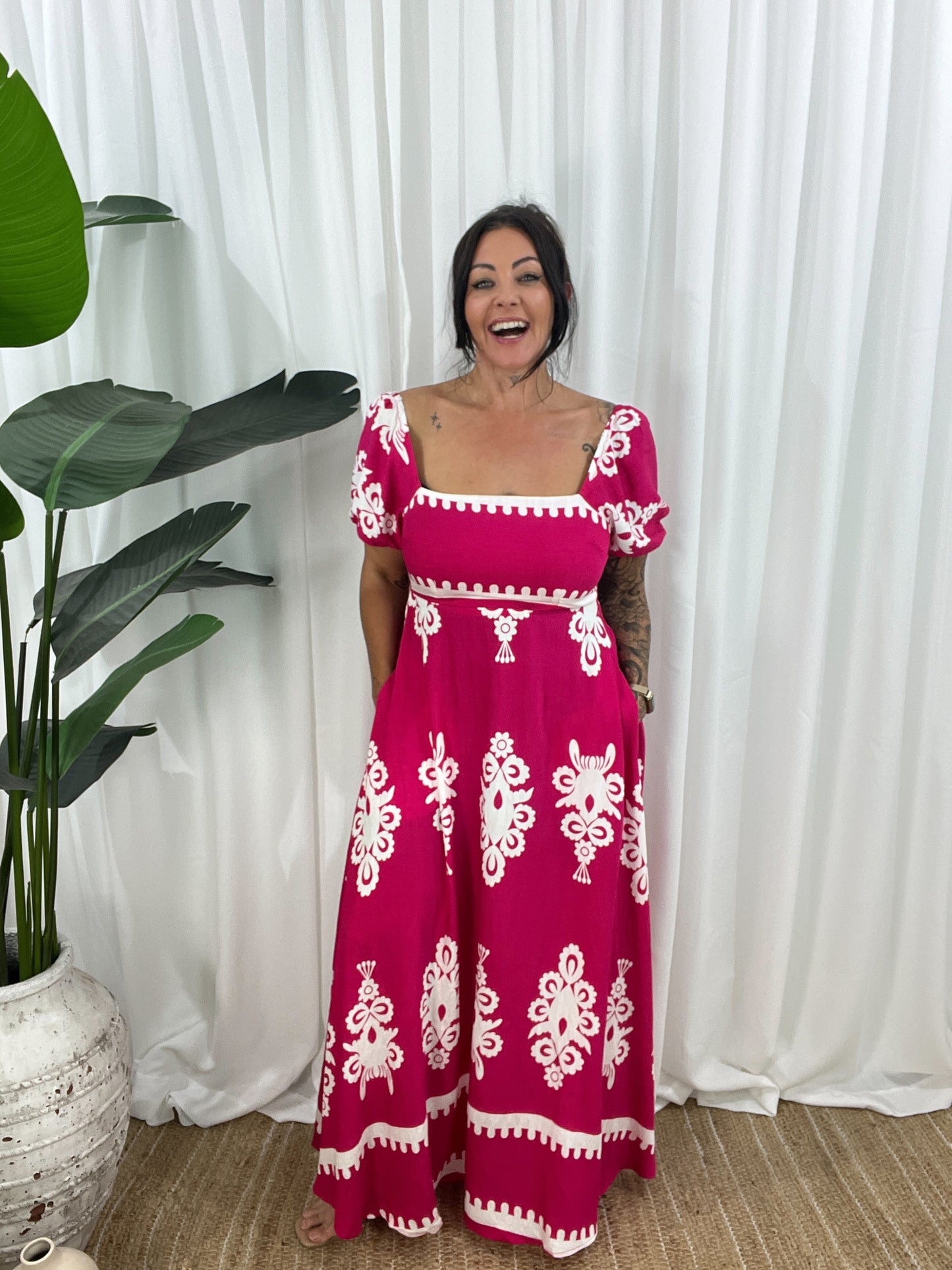 Women's Maxi Dress - Off-Shoulder - Puff Sleeves - Flowy and Elegant Design