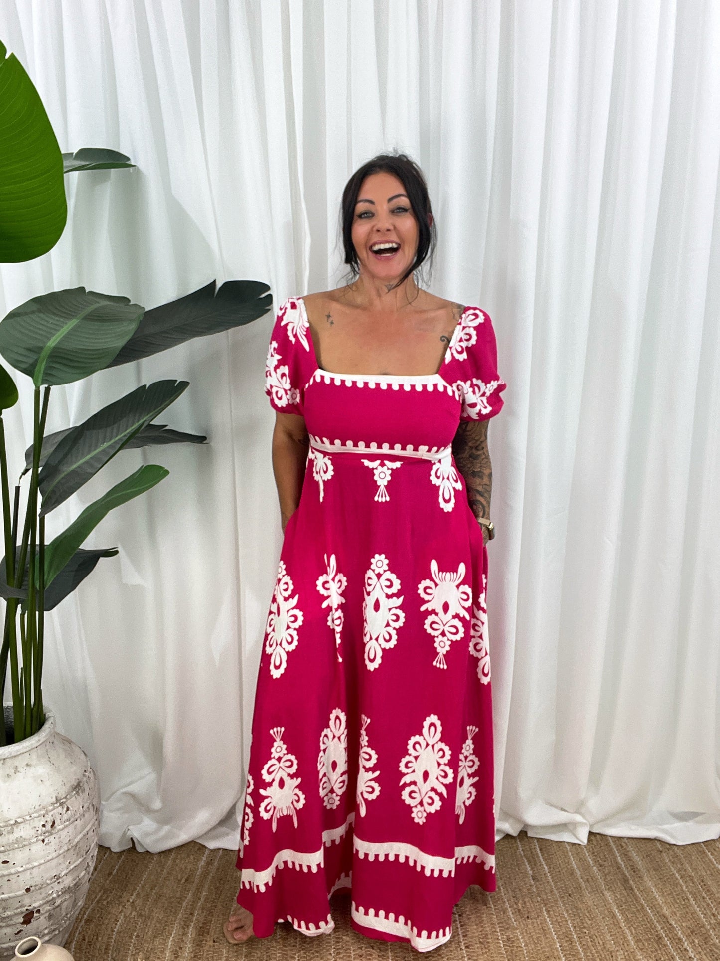 Women's Maxi Dress - Off-Shoulder - Puff Sleeves - Flowy and Elegant Design