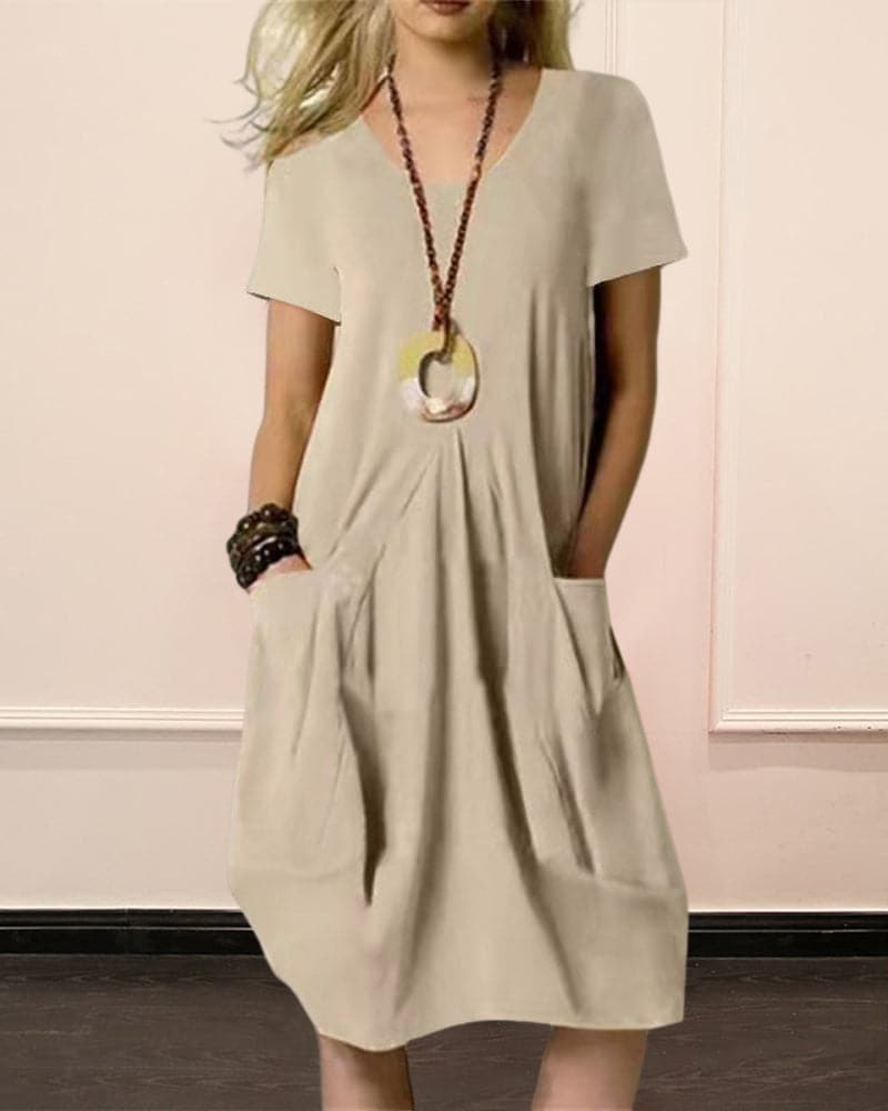 Women's Dress - Loose Fit - Round Neck - Short Sleeves - With Practical Pockets