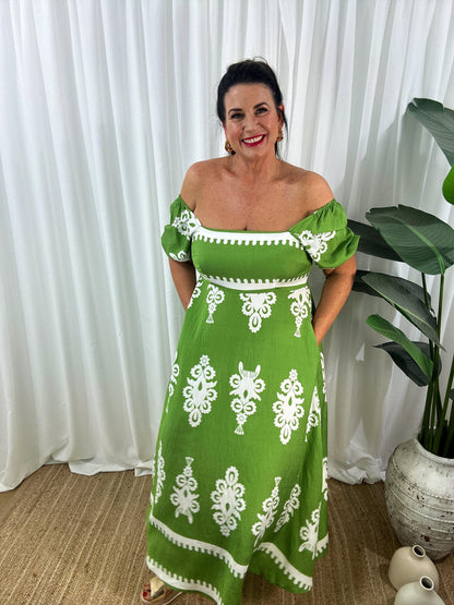 Women's Maxi Dress - Off-Shoulder - Puff Sleeves - Flowy and Elegant Design
