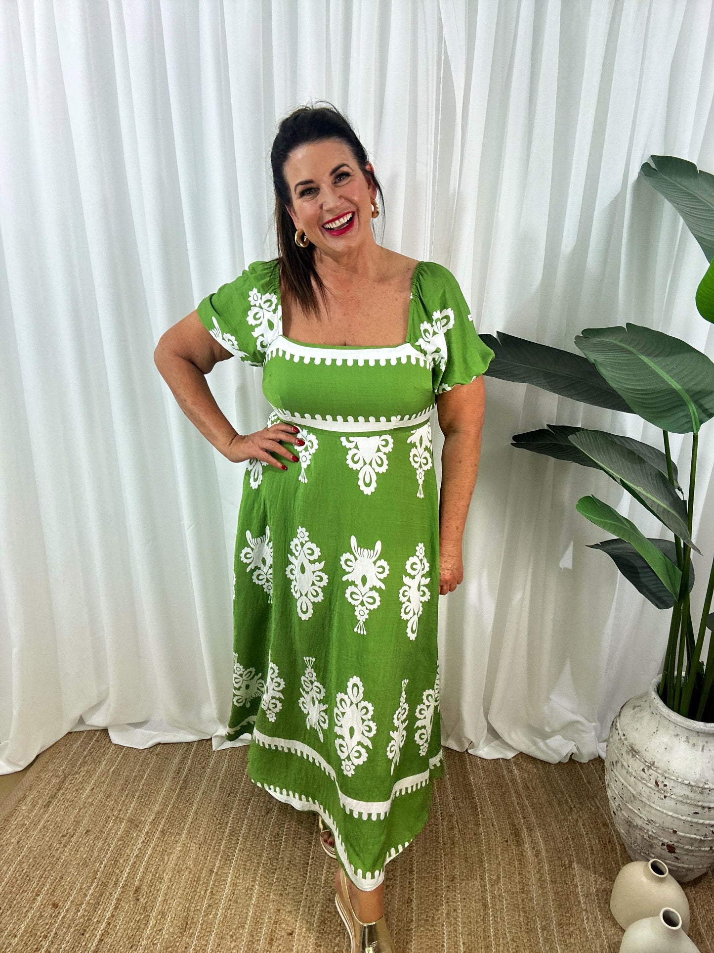 Women's Maxi Dress - Off-Shoulder - Puff Sleeves - Flowy and Elegant Design