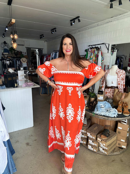 Women's Maxi Dress - Off-Shoulder - Puff Sleeves - Flowy and Elegant Design