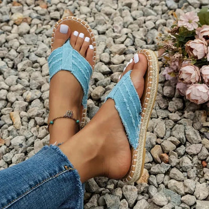 Women's Sandals - Flat Comfortable - Toe Split Design - Casual and Lightweight