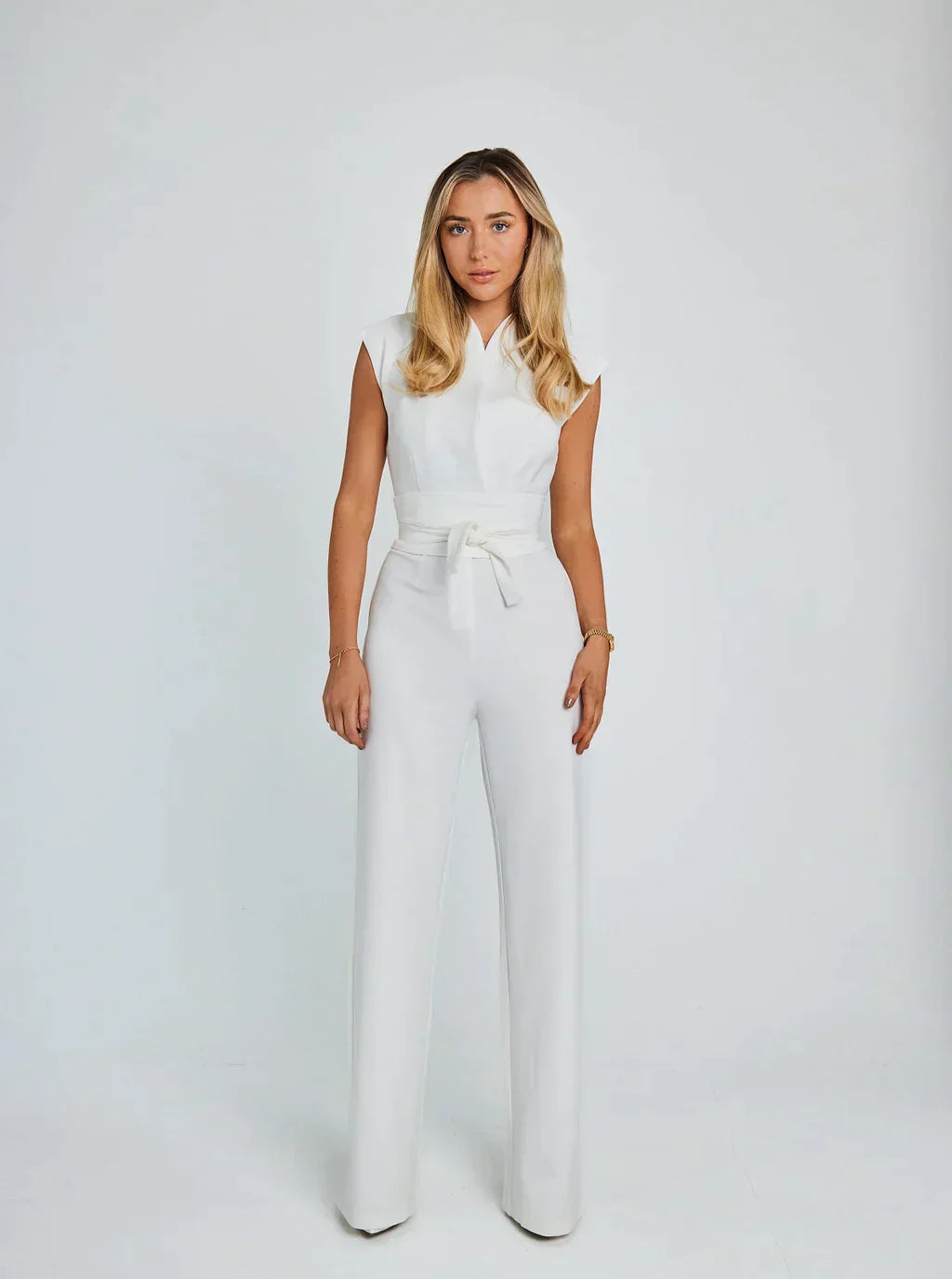 Olivette - Sleeveless jumpsuit with belt and wide legs