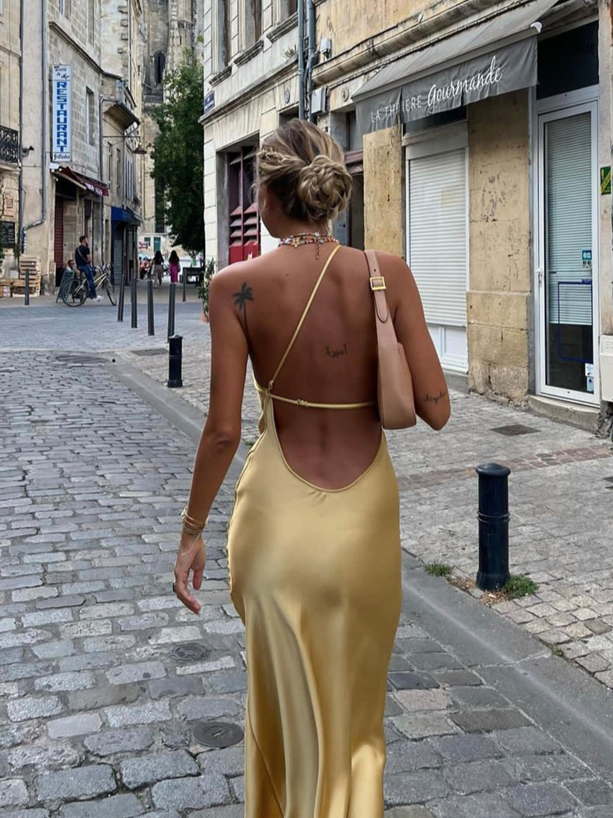 Women's Long Dress - Silk - One-Shoulder - High Slit - Elegant Party Look