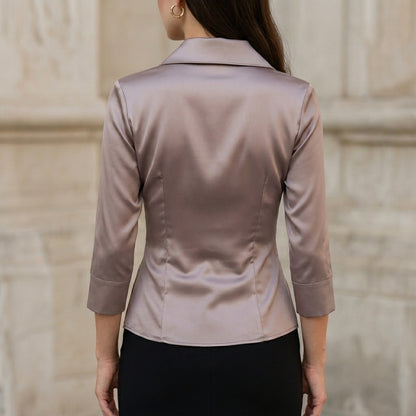 Tailored Fit Buttoned Pleated Blouse for Women – Stylish & Comfortable Design