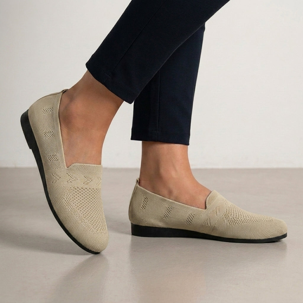 Round Toe Knit Slip-On Flats for Women – Stylish Casual Comfort
