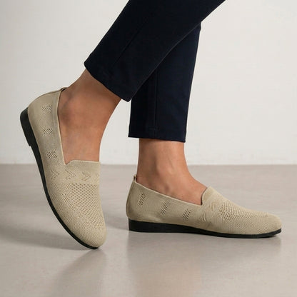 Round Toe Knit Slip-On Flats for Women – Stylish Casual Comfort