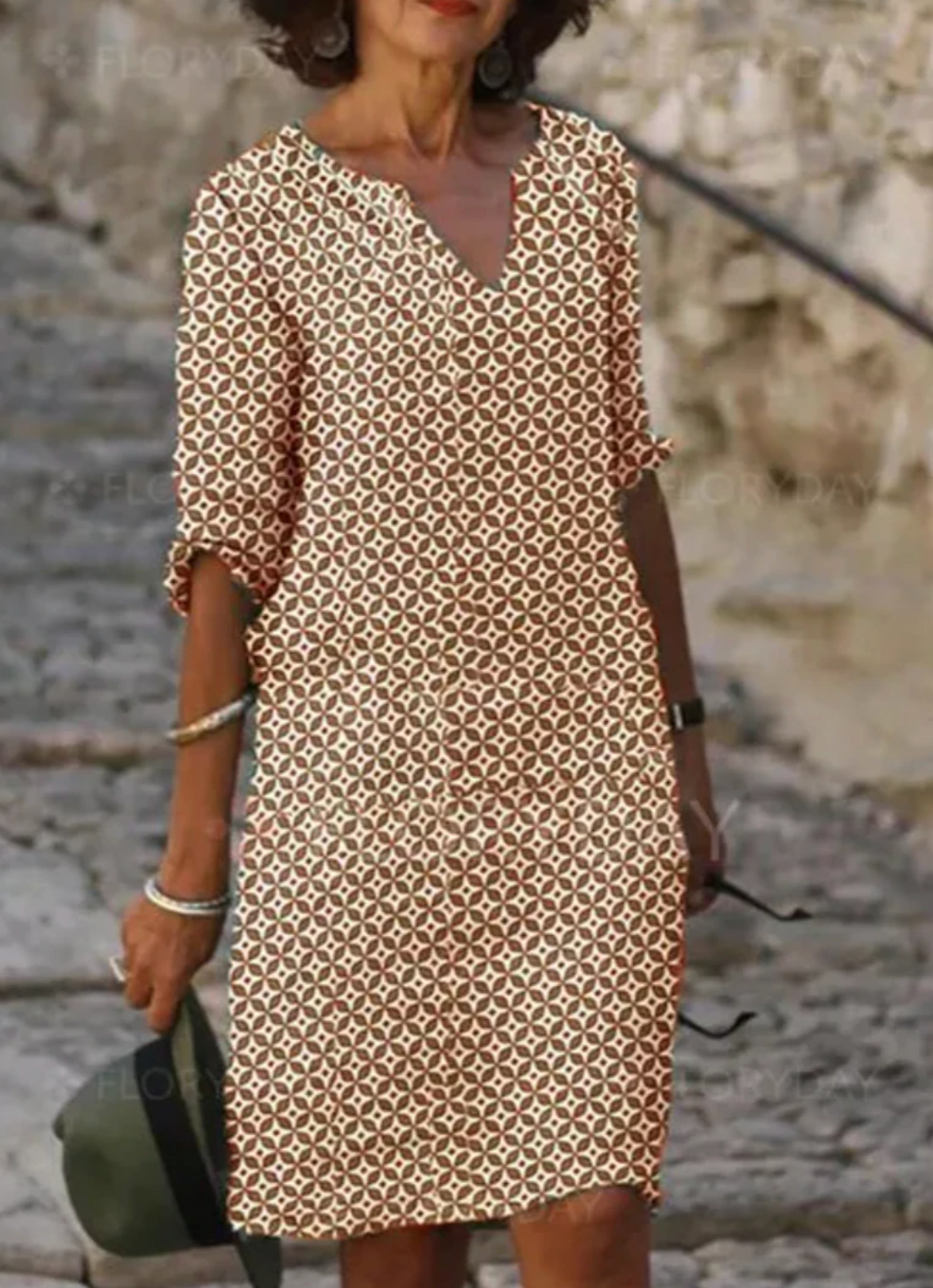Women's Dress - Relaxed Fit - Knee Length - V-Neck - 3/4 Sleeves - Geometric Pattern
