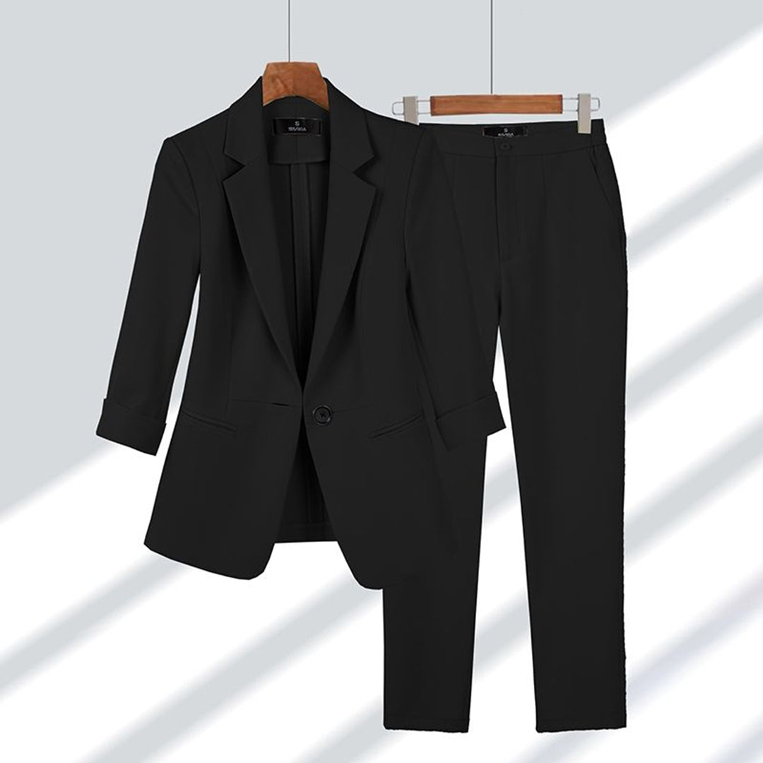 Women's Suit - Tailored Blazer & Trousers - Elegant & Professional Look