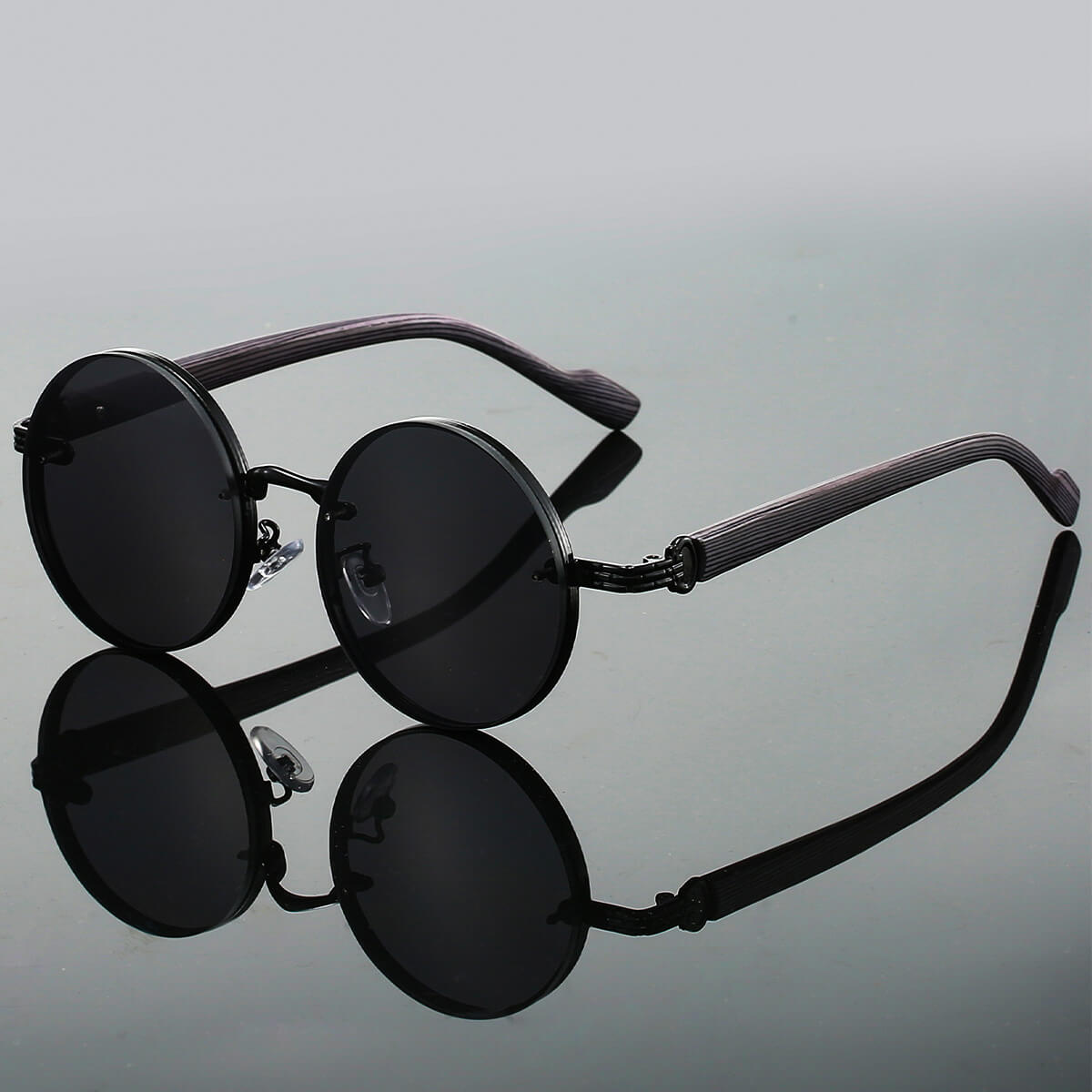 Aurora Vintage Round Sunglasses