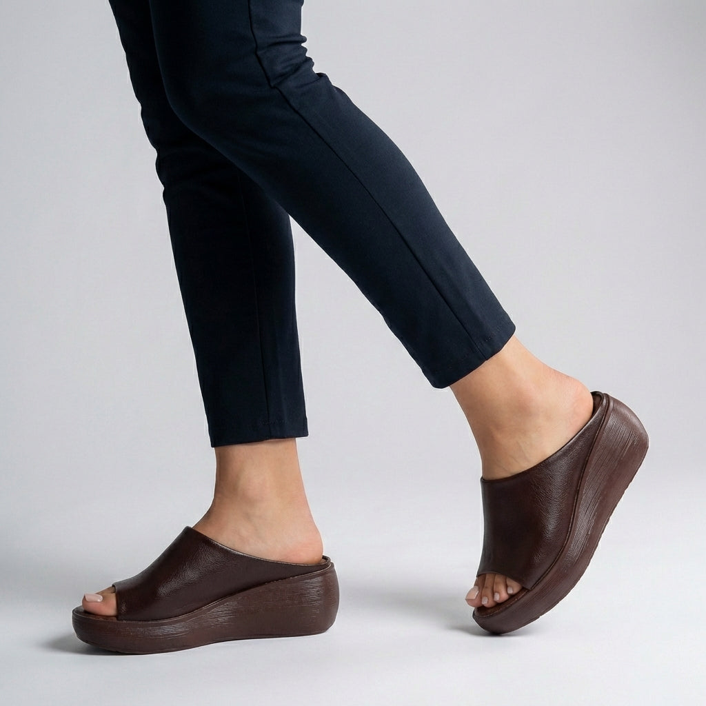 Comfort Platform Slide Sandals for Women – Lightweight Everyday Support