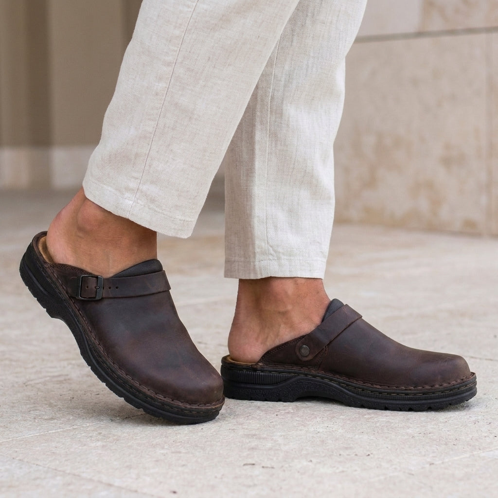 Casual Buckle Clog Mules for Men – Relaxed Comfort & Everyday Versatility