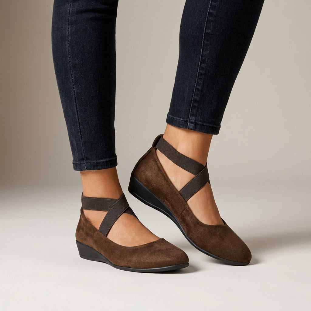 Orthopedic Wedge Flats with Criss-Cross Straps for Women – Supportive & Comfortable Design