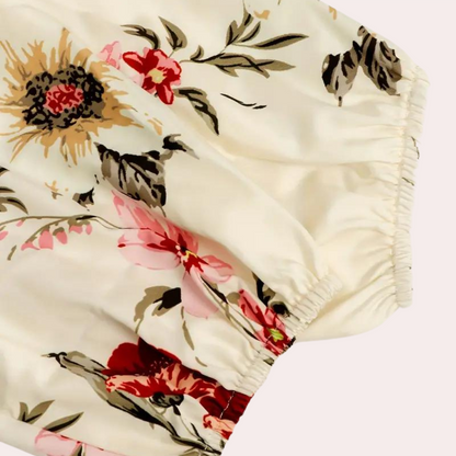 Women's Maxi Dress - Floral Print - A-line - Puff Sleeves - Round Neck - Elegant and Airy