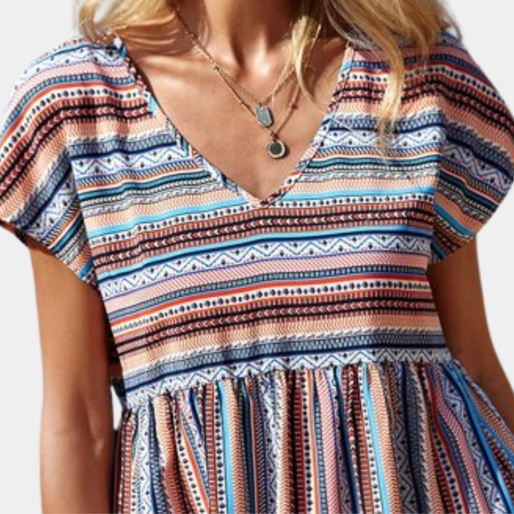 Women's Dress - Relaxed Fit - V-neck - Knee-length - Short Sleeves - Striped Pattern