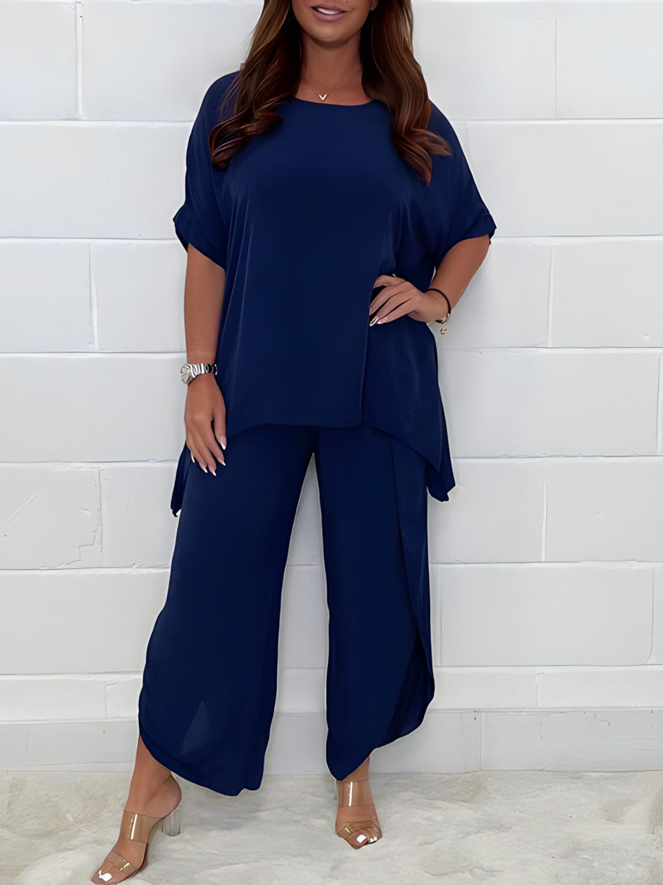 Women's Two-piece Set - Loose Fit - Short-sleeved Top & Wide Pants - Comfortable Casual Look