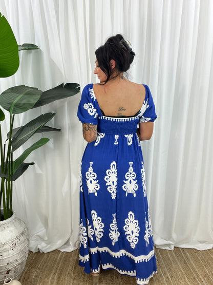 Women's Maxi Dress - Off-Shoulder - Puff Sleeves - Flowy and Elegant Design
