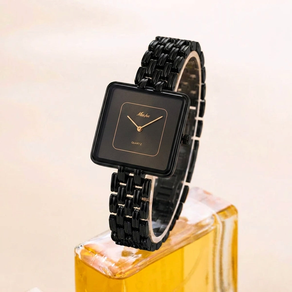 Square Dial Bracelet Watch for Women – Timeless Elegance & Everyday Style