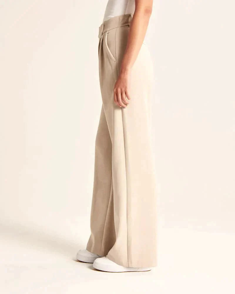 Women's Trousers - High-Waisted Wide Legs - Comfortable Lightweight Fabric - Elegant Fit