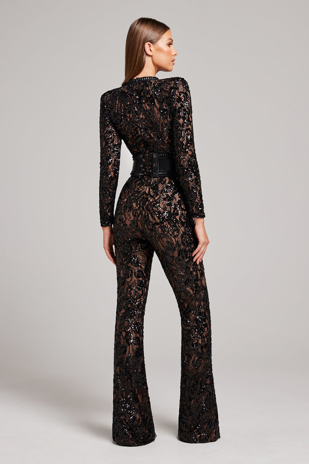Roos - Elegant Jumpsuit with Long Sleeves and Flared Legs for Women
