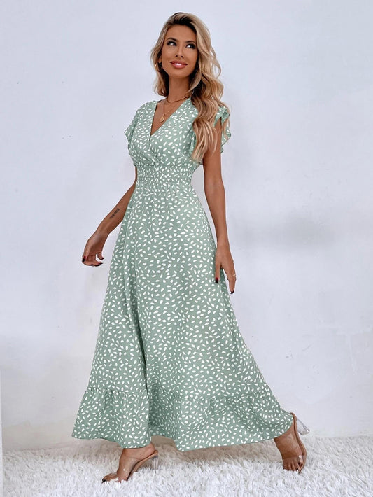 Maxi Dress for Women - V-Neck - Short Sleeves - Elastic Waist - Light and Elegant