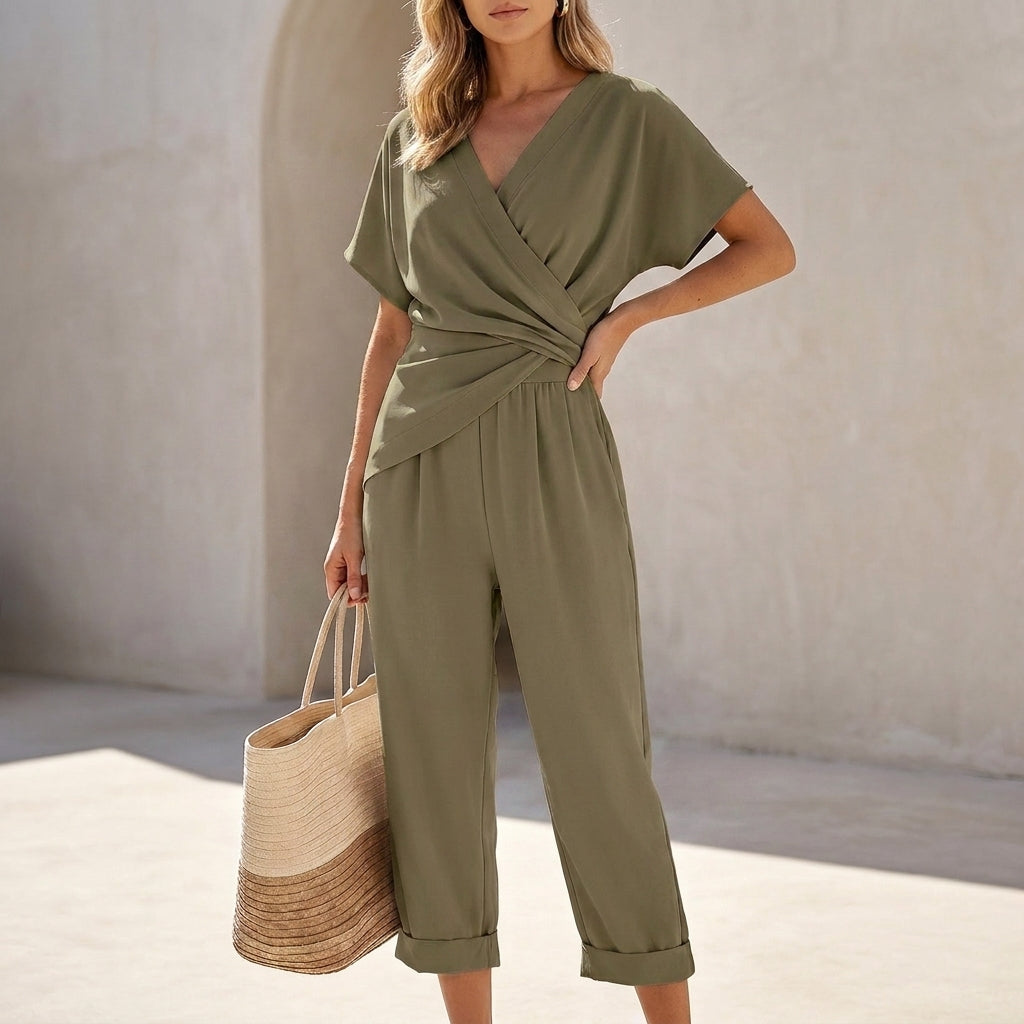 Relaxed Fit Two-Piece Outfit Set for Women – Effortless Vacation Elegance