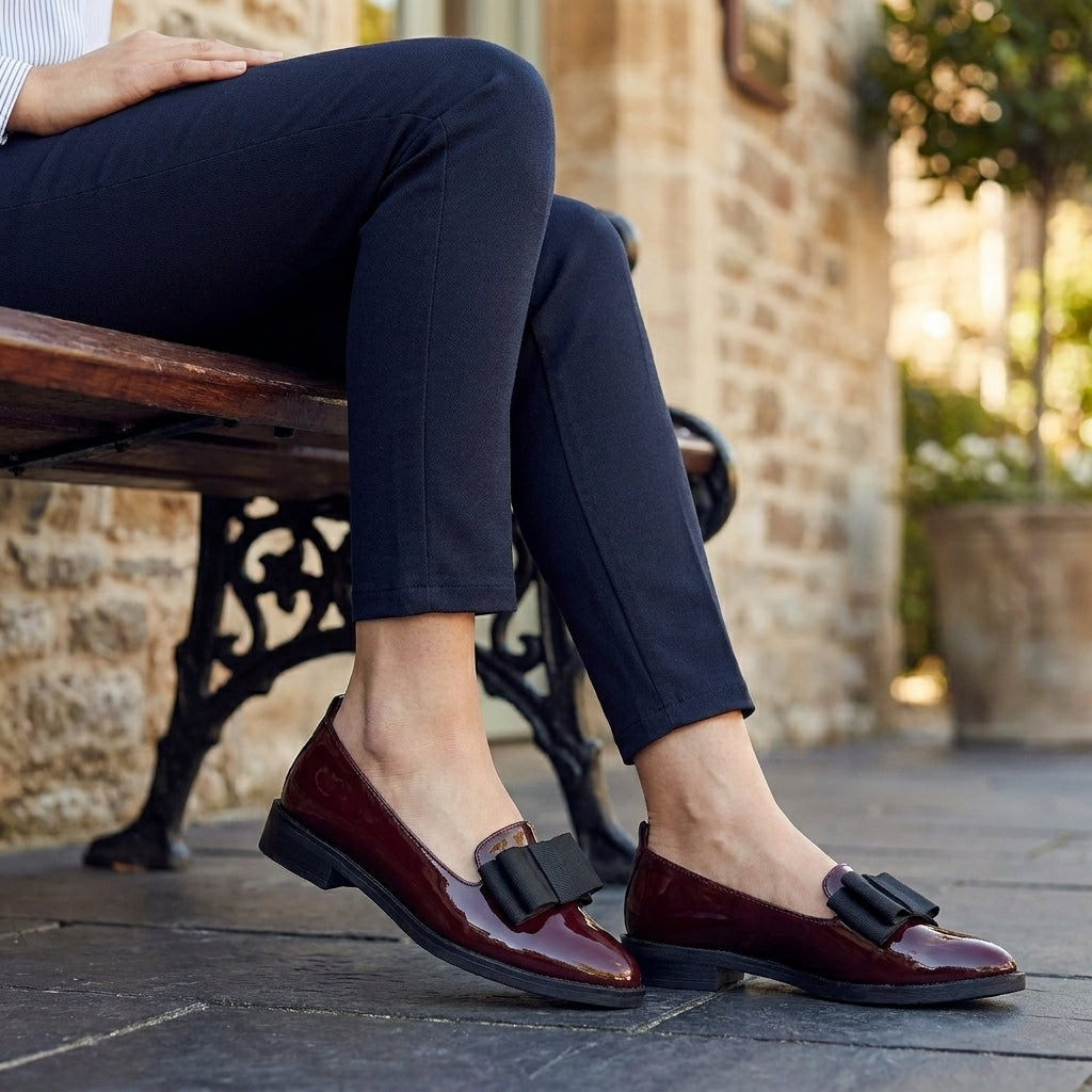 Pointed Toe Leather Loafers for Women – Stylish & Supportive Comfort