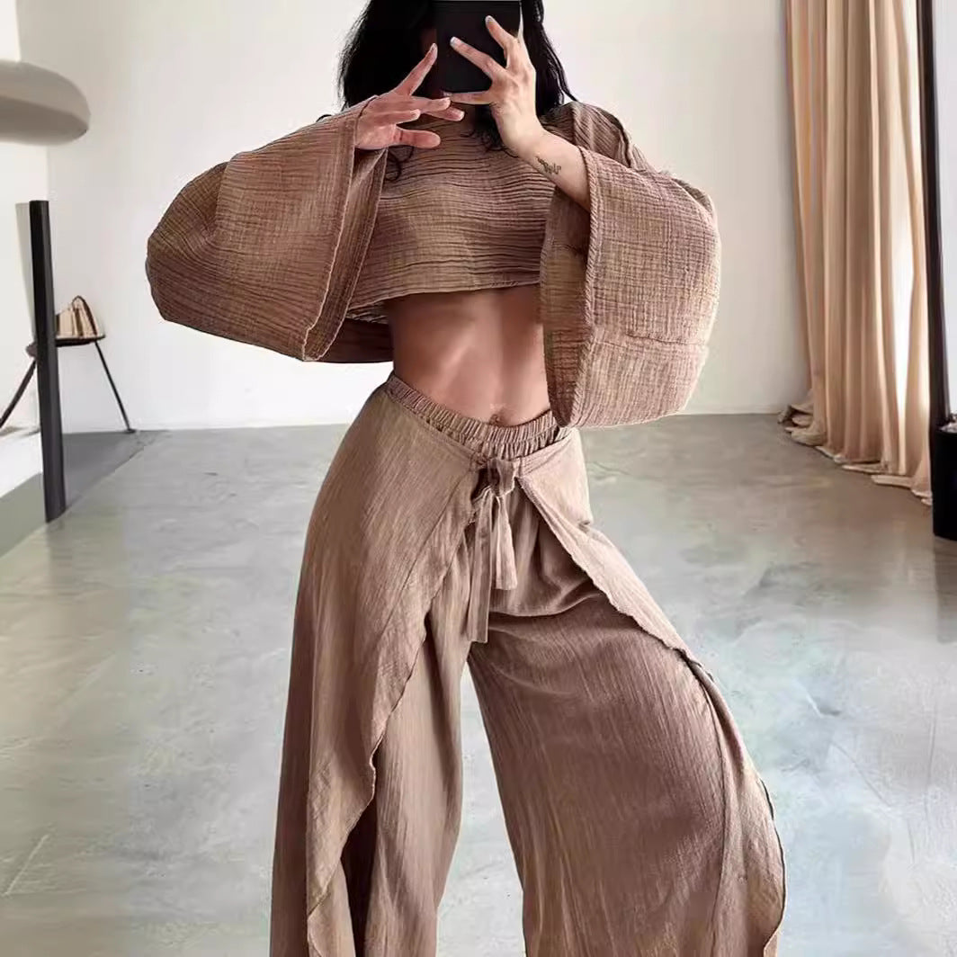 Women's Two-Piece Set – Linen Blend – Cropped Top – Wide Pants with Ruffle Details